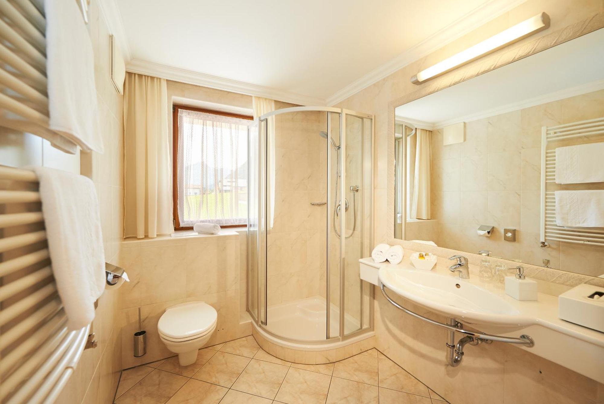 Hotel Waidmannsheil Flachau Rum bild