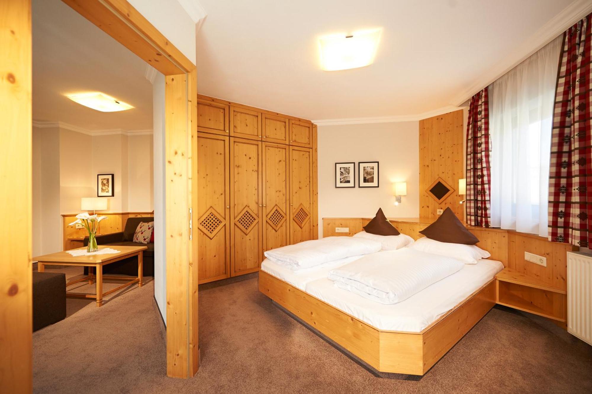 Hotel Waidmannsheil Flachau Rum bild
